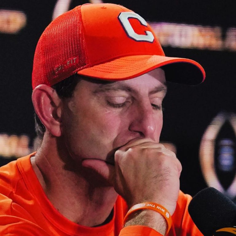 Should Dabo Swinney Be Fired?